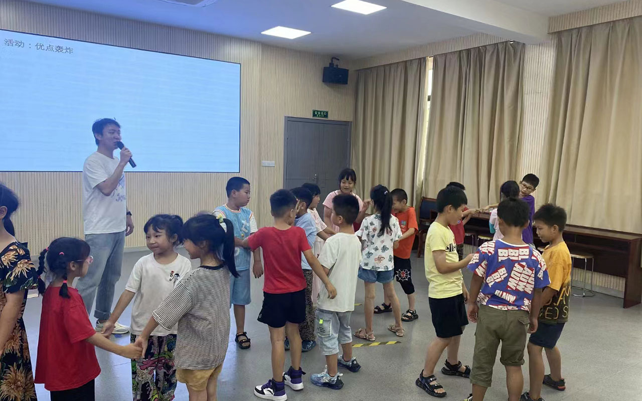 南岸龙观乡中心学校